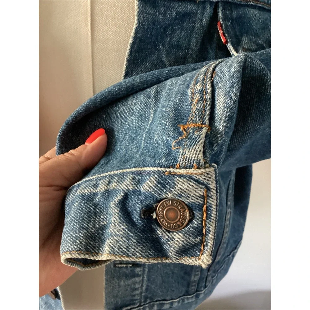Vintage Levi's Trucker Denim Jacket 70505 0216 Size 46 Made In U.S.A